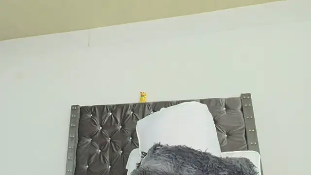 Melanyy_Miller webcam