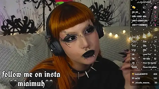 mia__yui webcam