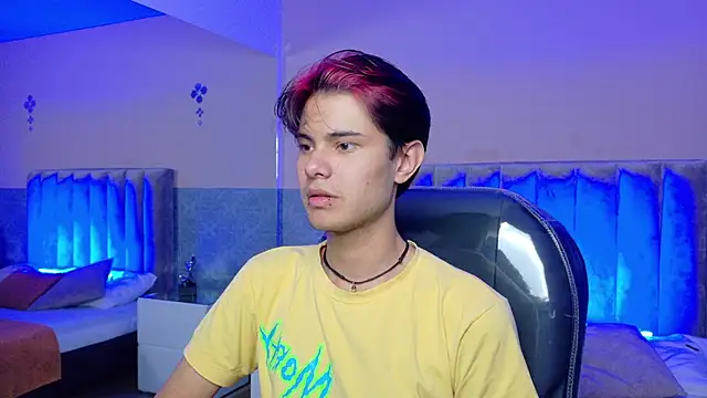 Derek_Sinn webcam