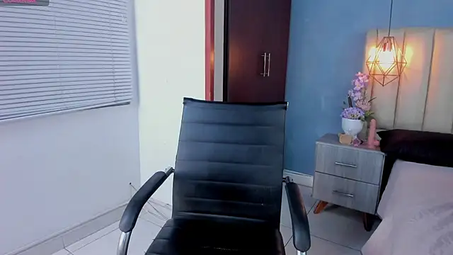 Charlothe_01 webcam