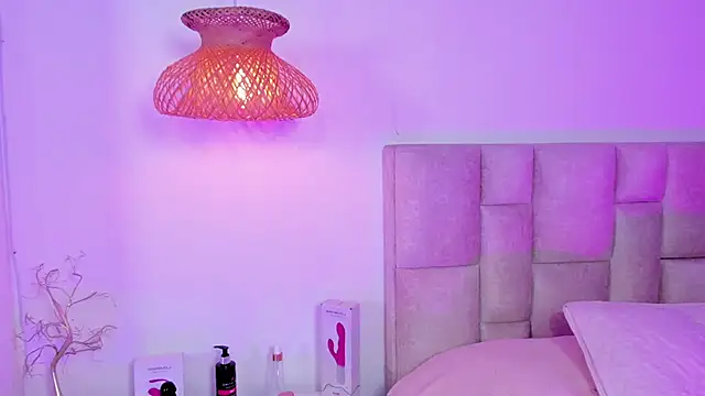 Vanessa_cruz_18 webcam