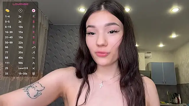 Barbie_Aria webcam