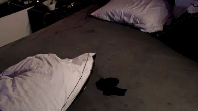 OptimuscleXX webcam