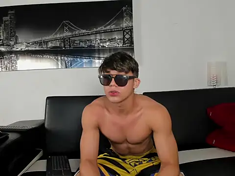 rocco_gym webcam