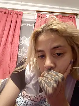 sofigirlgold webcam