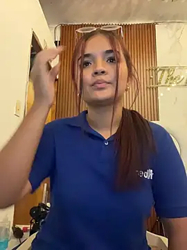 CrystalCarrington webcam
