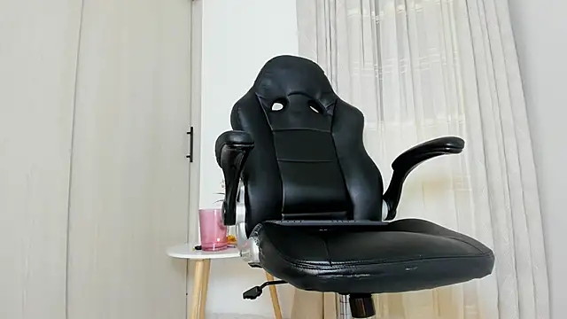 Biscuit_oliva webcam
