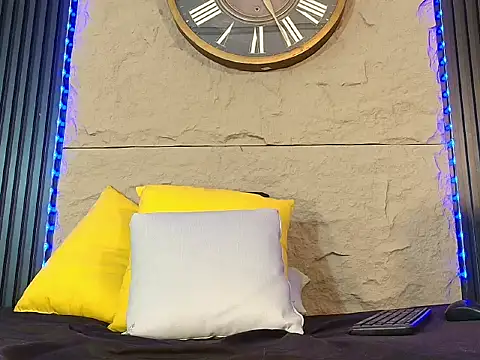 Nico_Monroe webcam