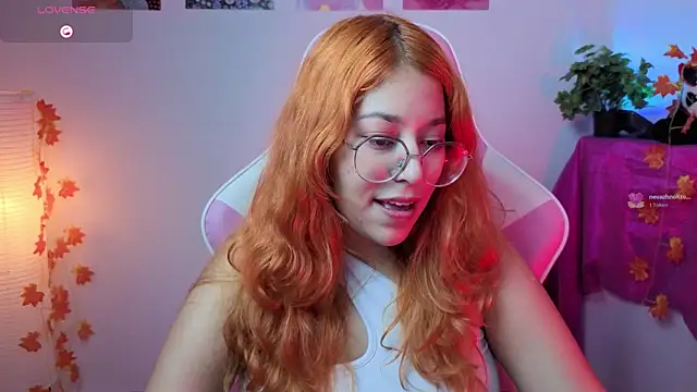 _Moon_Johnson webcam