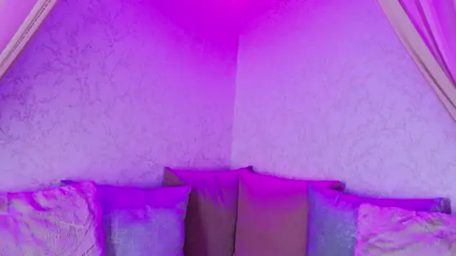 LolaGray__ webcam