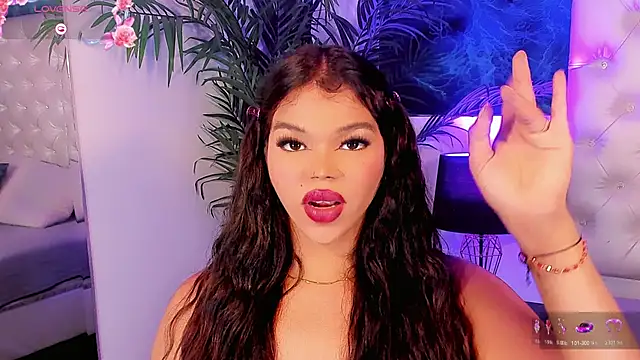 Keira_Fox31 webcam