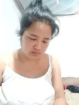 BigAss-69 webcam