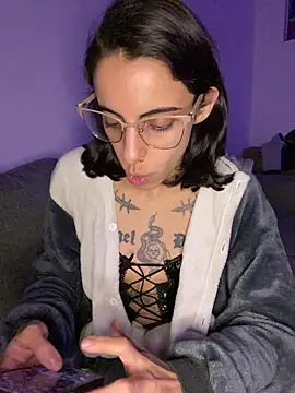 Poison_Ivy_29 webcam