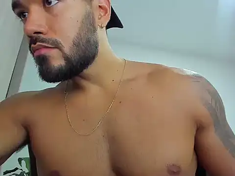 Alexander_Martines webcam