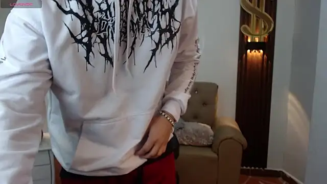 Zayn_clausen webcam