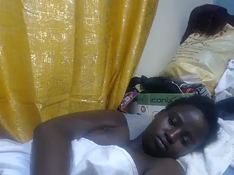 Sexxy-skinny webcam