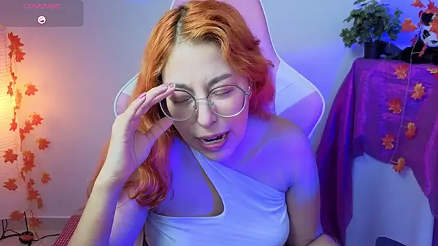 _Moon_Johnson webcam