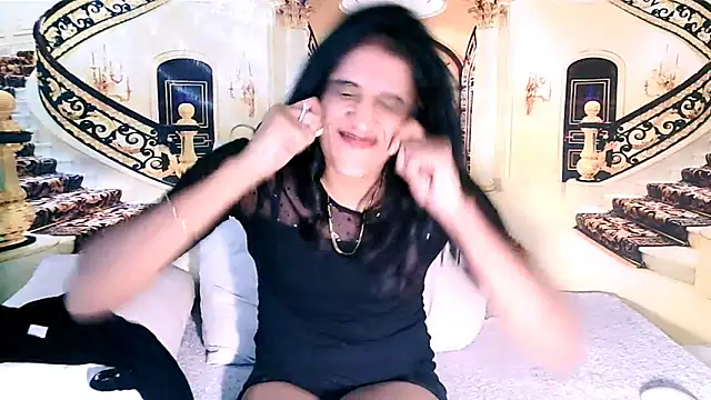 IndianSexcSmyle webcam