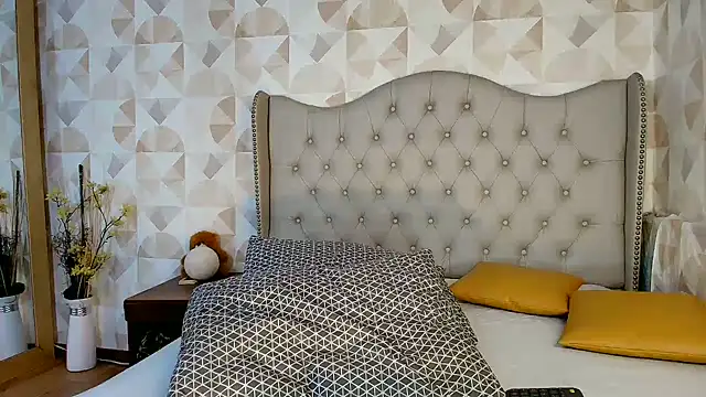 Sofia_Blosom webcam