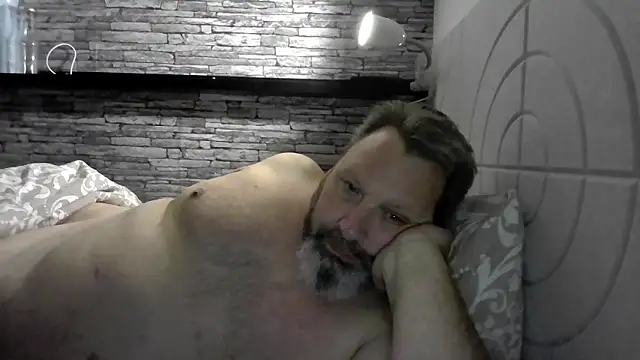 BigMan738@xh webcam
