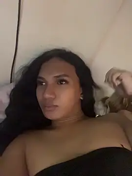 slutty_aki webcam