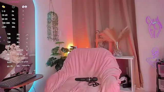 NahomyVega webcam