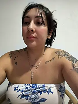 KittyObsession live cam on StripChat