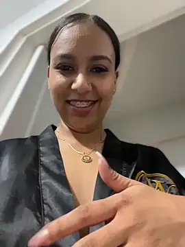 miilablake (F young) - Missionary fuck