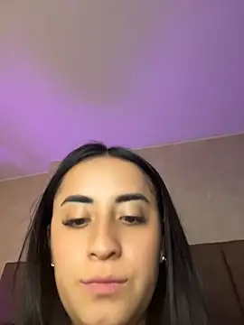 Antonella_Julieta webcam