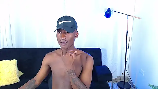 alexaandro18 webcam