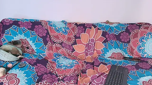 Nikki__uwu webcam