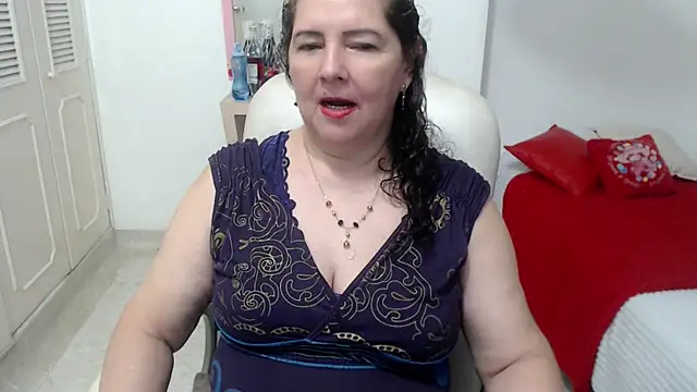 leonela_69 webcam