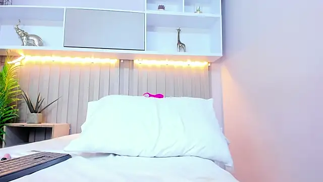 isabel_sofiaa webcam