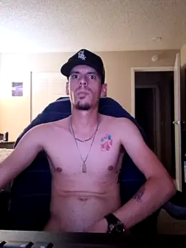 latinosatiro94 webcam