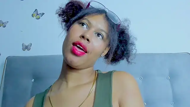 tatianasquirthot webcam