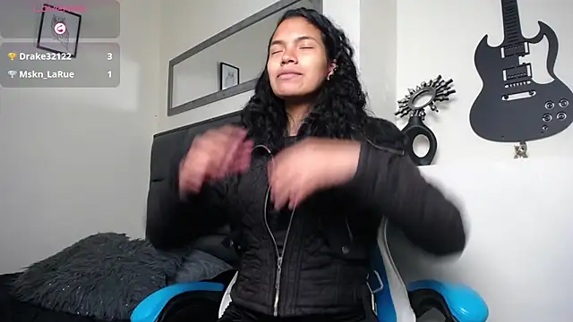 Julieta_Parker webcam