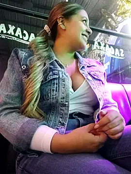 alana_69 webcam