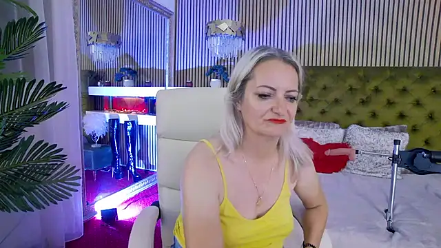 LadyTouch webcam