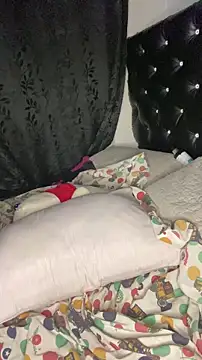 VenusDeMilo_55 live cam on StripChat