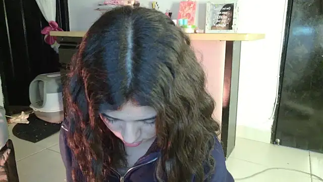 eva_sin18 (F young) - double penetration
