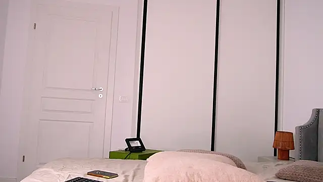 WowMila webcam