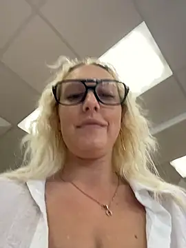 MerlinDave live cam on StripChat