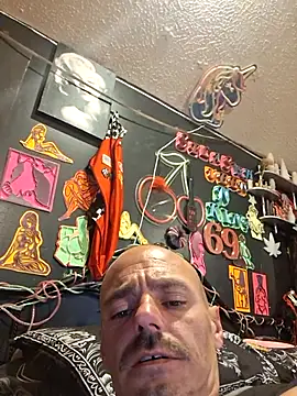 DaddyAndSplashQueen webcam