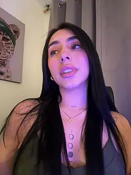 IsabellaNoir_ live sex cam