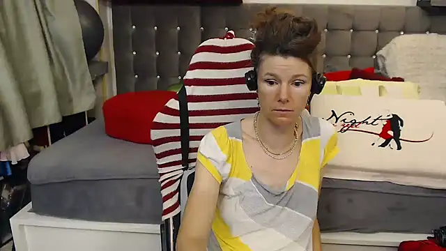 kellyterapy webcam