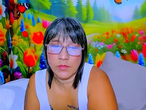 indianroxy webcam