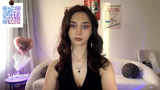 linamour - LinaMour's free webcam - UK Sex Cams