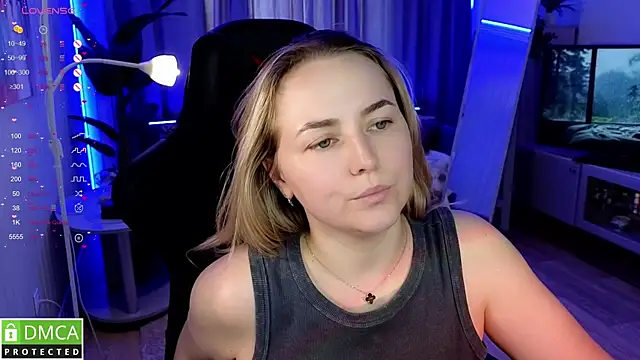 Mira_Mermayd webcam