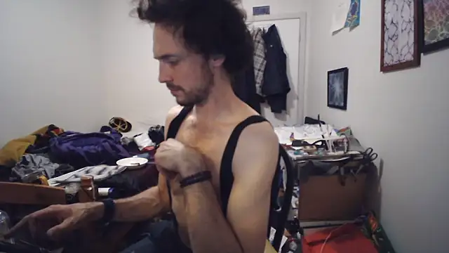 JohnnyMoves live cam on StripChat