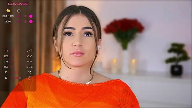 AishaSins webcam